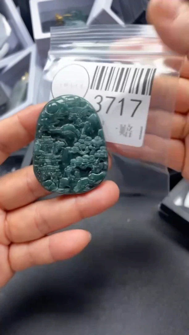 吊坠(不含链)未镶嵌翡翠3717