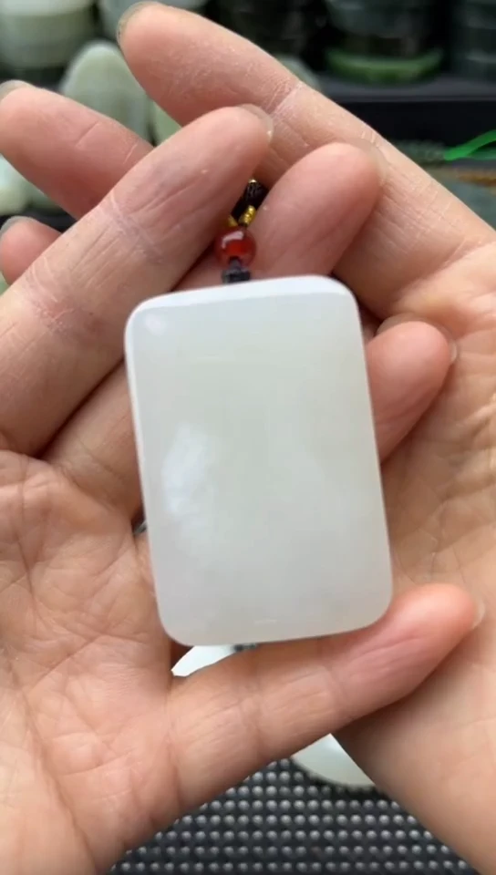 未镶嵌和田玉珠宝半成品牌子