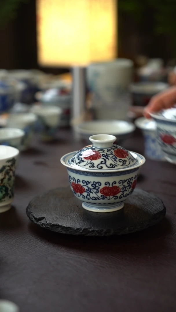 92号景德镇全手工手绘青花釉里红灵芝二才盖碗