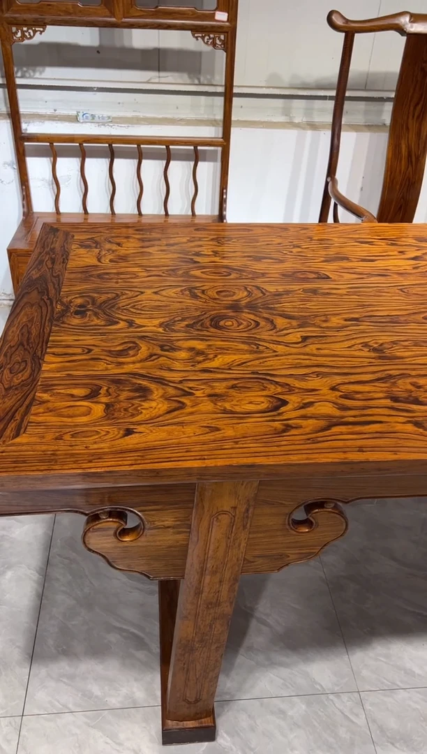 花梨木类画案家具链接一张