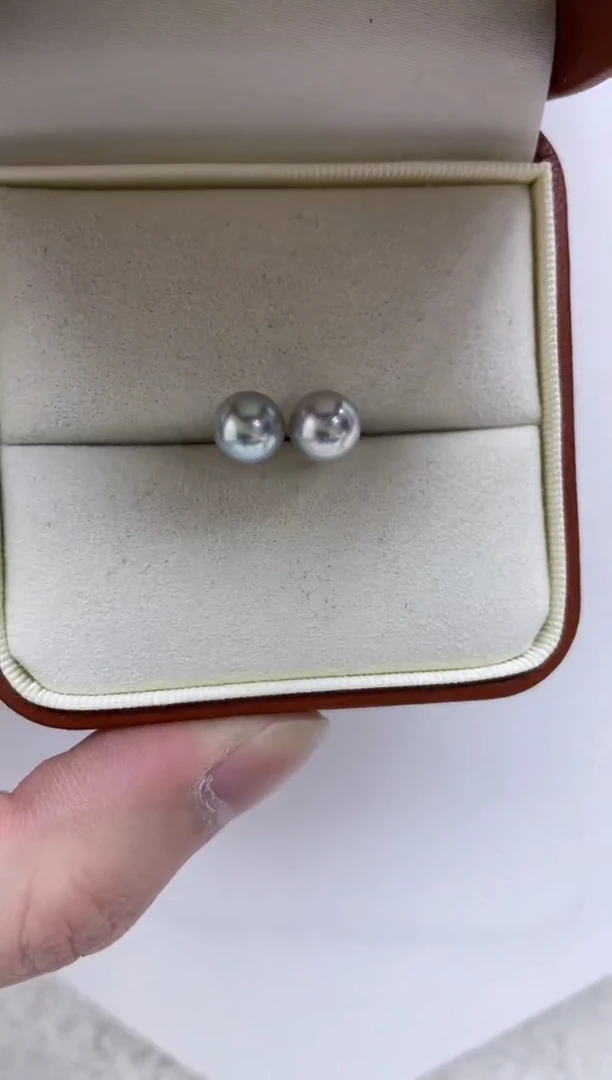 18K金镶嵌耳饰海水珍珠