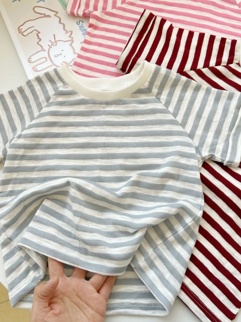 条纹短袖T恤纯棉A类休闲港风男女宝儿童透气夏季款可爱外出幼儿园