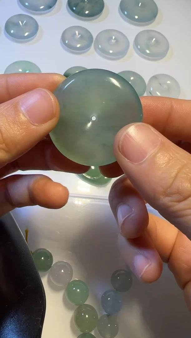 未镶嵌定制翡翠扣子