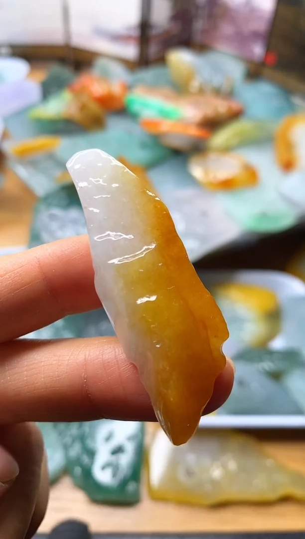 颈饰未镶嵌翡翠11