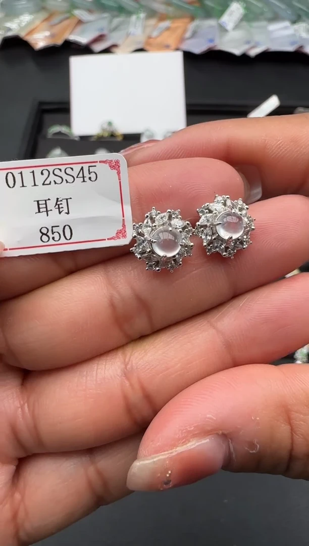 【闪购商品】翡翠耳饰银S925镶嵌0112SS45