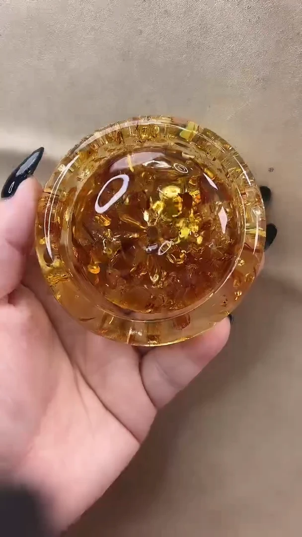 琥珀颈饰未镶嵌手镯