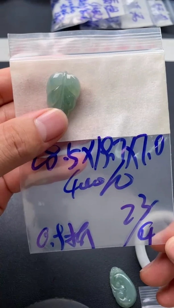 未镶嵌定制翡翠天然翡翠A货  无鉴赏期