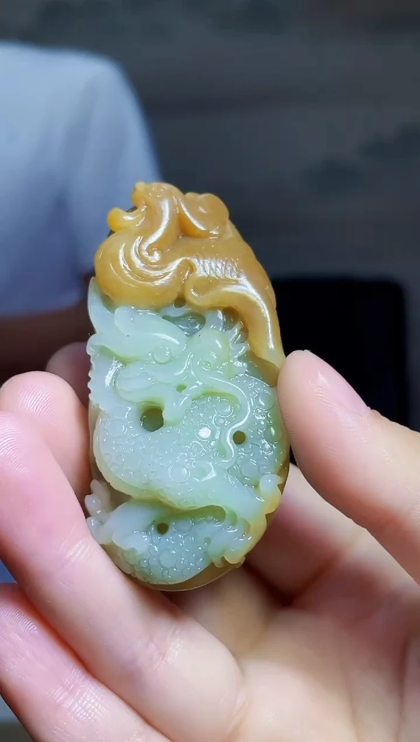 和田玉未镶嵌颈饰1