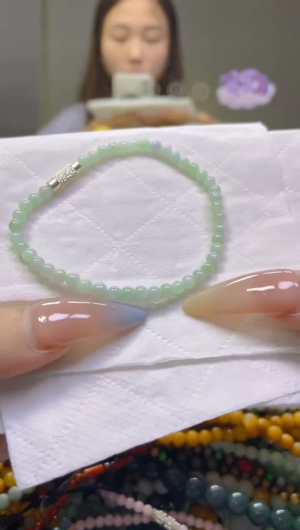 翡翠未镶嵌颈饰3MM/V/翡翠A货，一件也是批发价