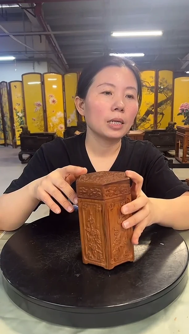 木?*蒋DZ1002-P7MK--160885花卉纹茶叶罐（拍）