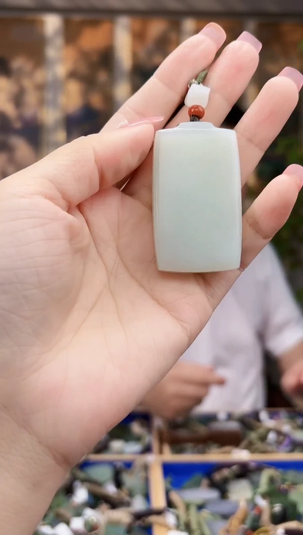 和田玉未镶嵌挂件拍一发一