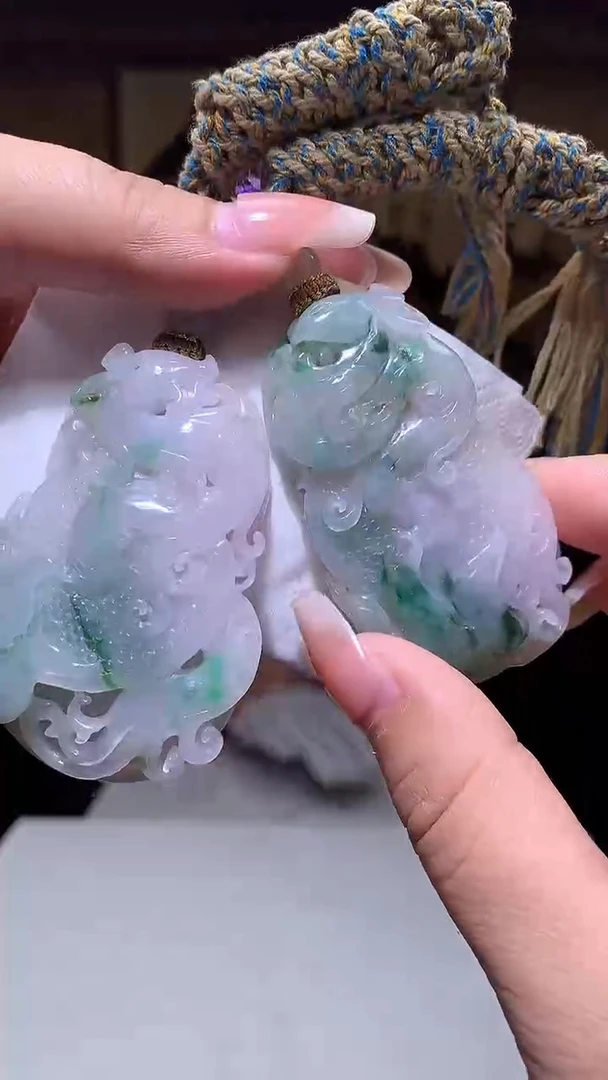 【闪购商品】定制翡翠未镶嵌1085xx-毛货挂件42一对