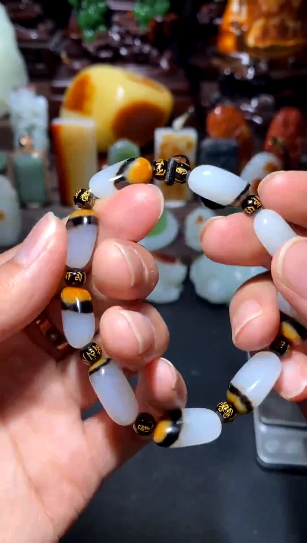 未镶嵌和田玉挂件张***高孙菲菲 撒大大