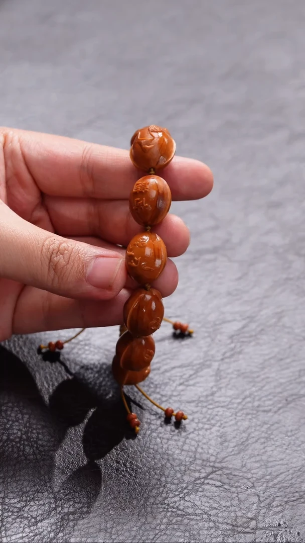 橄榄核吊坠橄榄核