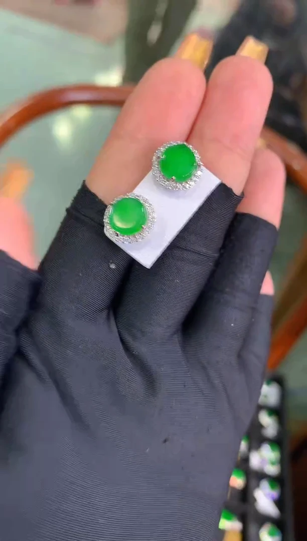 【闪购商品】定制翡翠未镶嵌25定制翡翠-多样性发货（发其一）