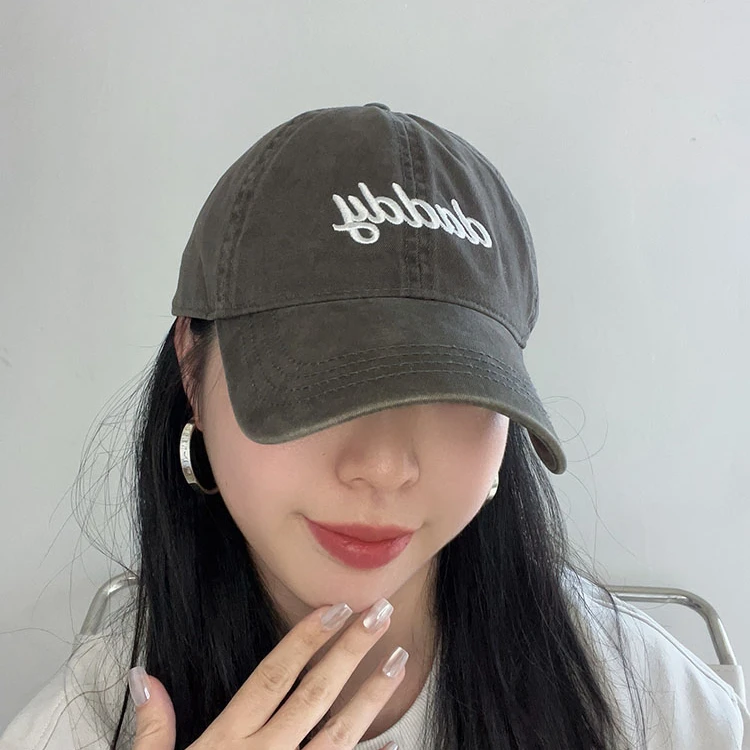 【daddy字棒球帽】高版本美式显脸小软顶男女鸭舌帽字母帽子遮阳