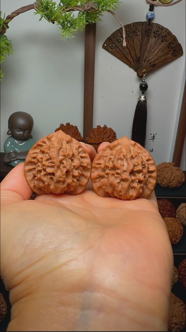 把件文玩核桃龙鳞纹货头 边41