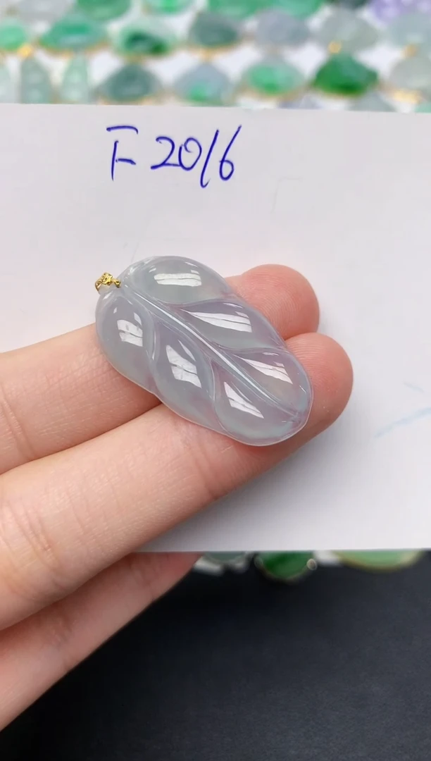 颈饰18K金镶嵌翡翠 天然缅甸A货翡翠百元以上9元证书费自理