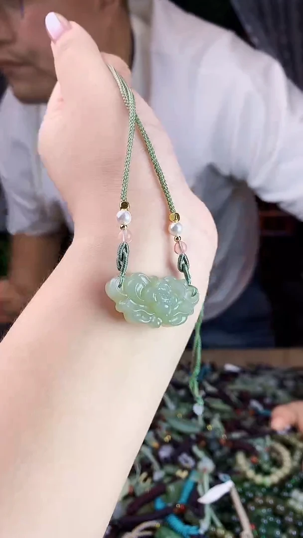 未镶嵌和田玉挂件多样性发货拍一发一