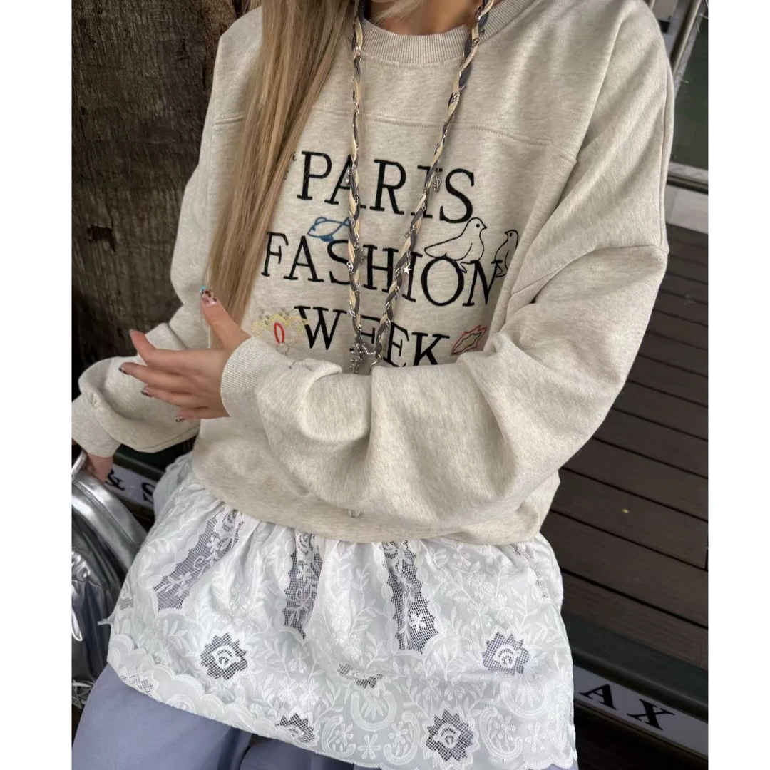 HELLOTANGO《韩女日记》秋冬韩系刺绣减龄百搭套头圆领卫衣65958#