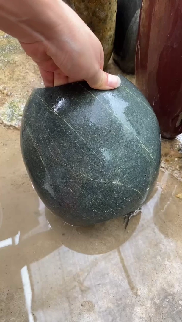 昭****饰天然石头花瓶花器