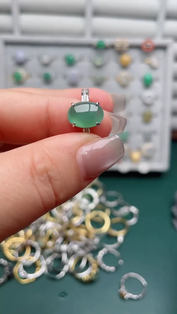 银S925镶嵌戒指翡翠.