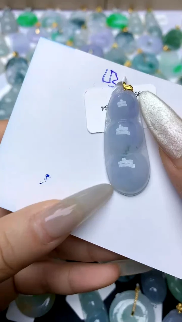 【闪购商品】翡翠颈饰18K金镶嵌天然A货翡翠