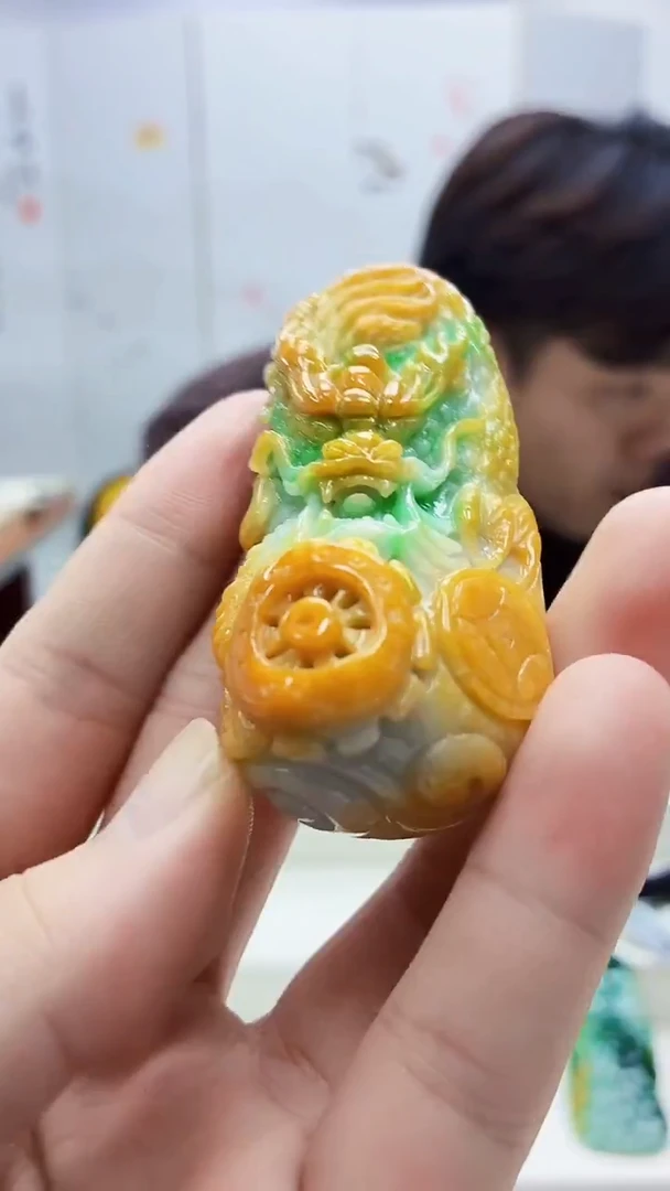 未镶嵌定制翡翠5145bb-毛货挂件63
