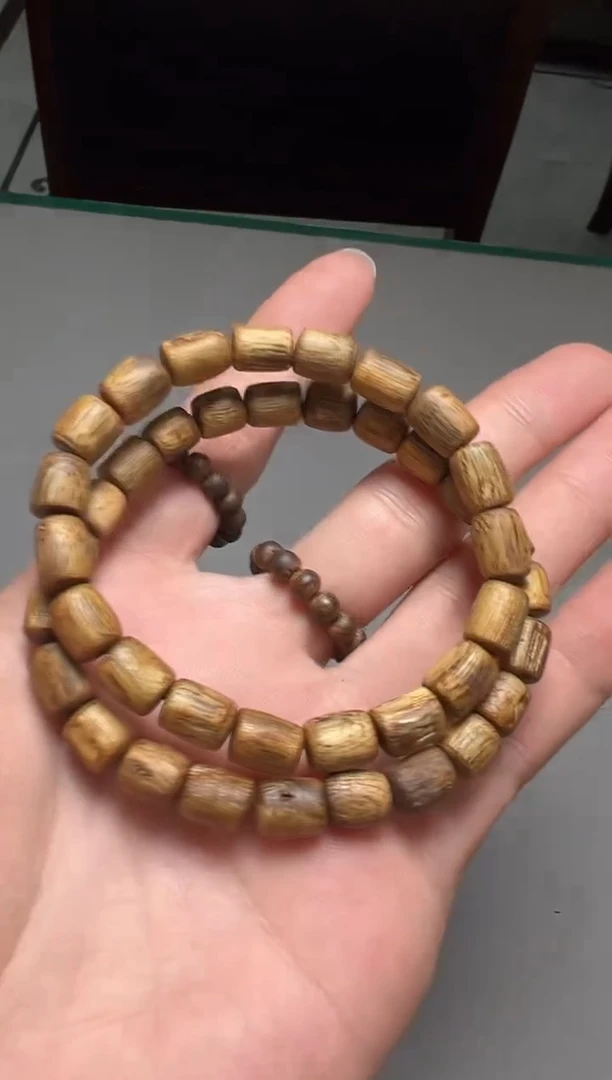 沉香碎屑沉香812号红金猊桶珠配碎屑香粉多样性发一075