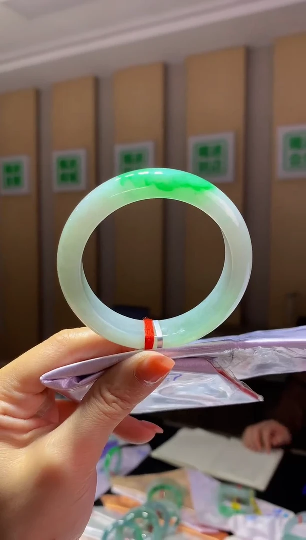 未镶嵌手镯翡翠-Q16 圈口54 全款13万 定金2万