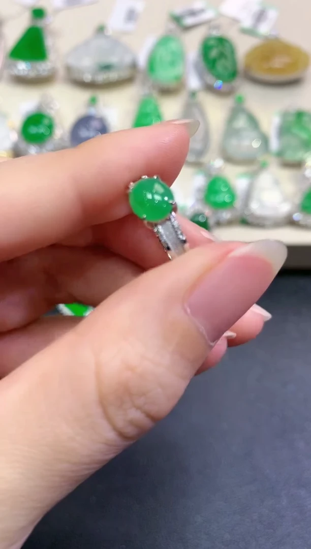 【闪购商品】翡翠戒指18K金镶嵌B20 多样性一件发货