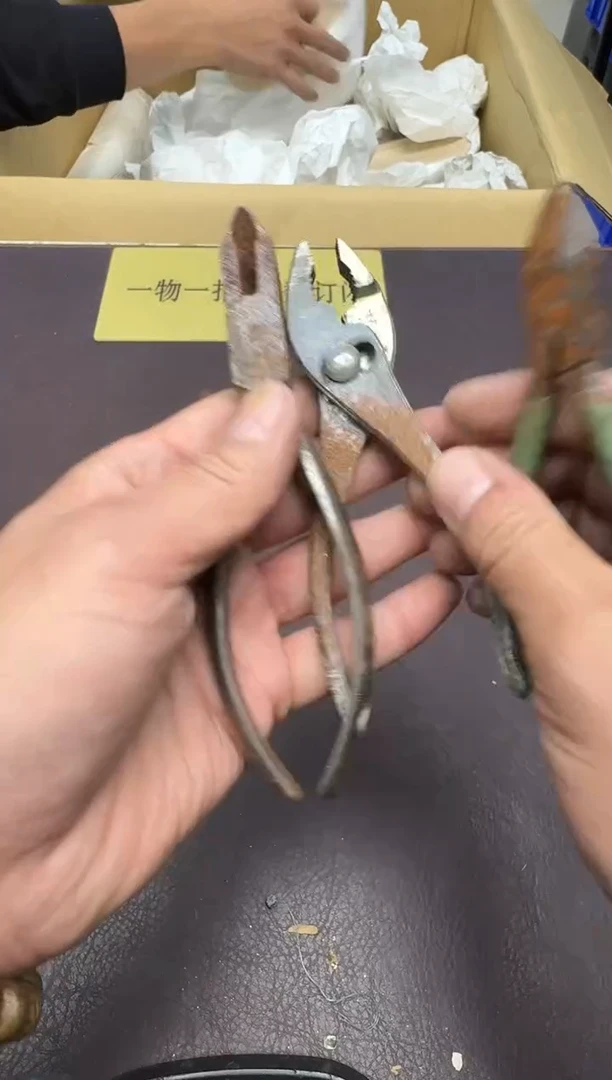 手工艺品琉璃绿**山544