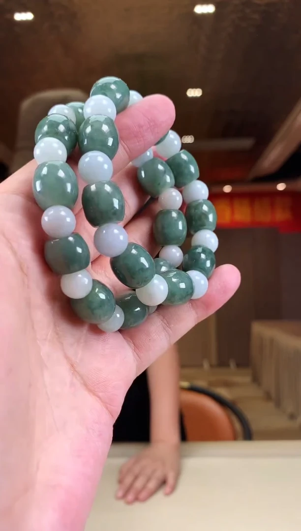 【闪购商品】定制翡翠未镶嵌多样性发货（只发一件) *d12