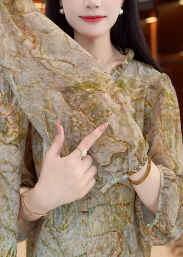 堇兰2025新中式国风设计感气质印花圆领衬衫上衣m510鑫鑫