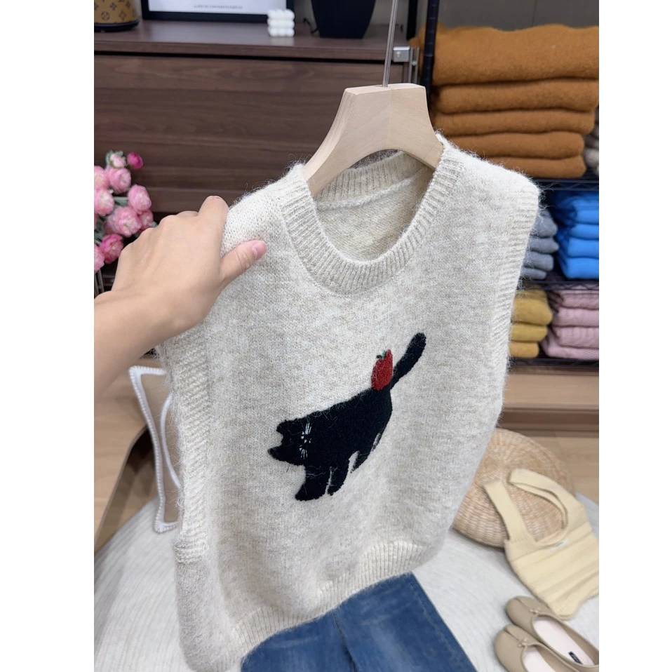 燕麦刺绣韩系新款圆领女装马甲潮洋气