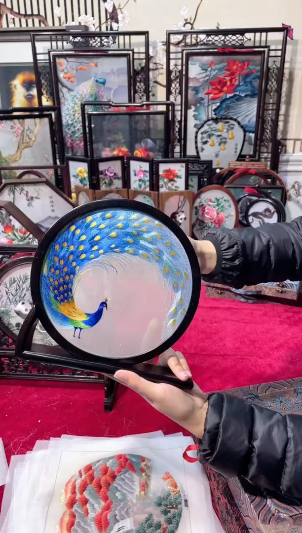 织绣精品苏绣一字实木框摆台福利