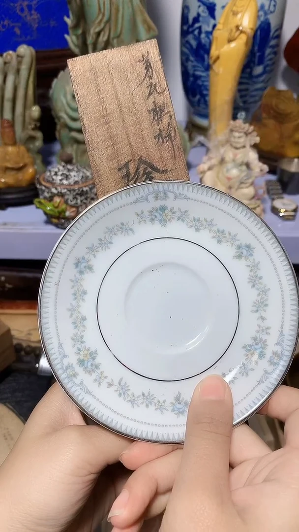 刘*华瓷器默认链接一物一拍