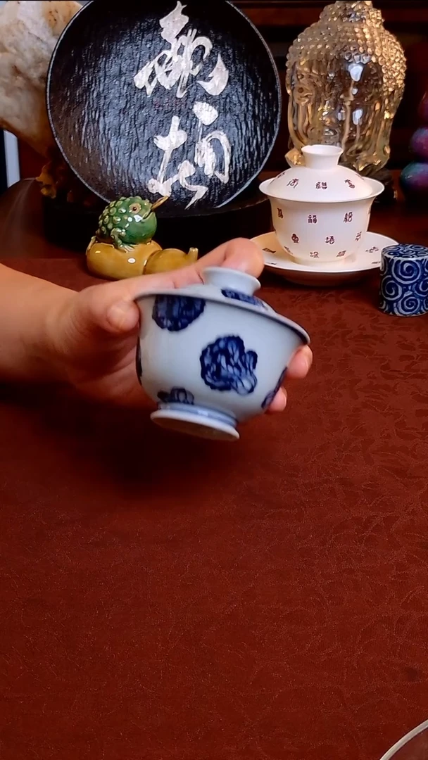 【手工手绘青花白菜盖碗】