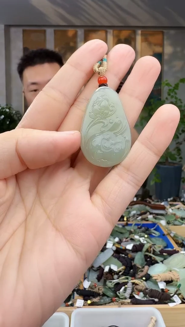 未镶嵌和田玉挂件拍一发一