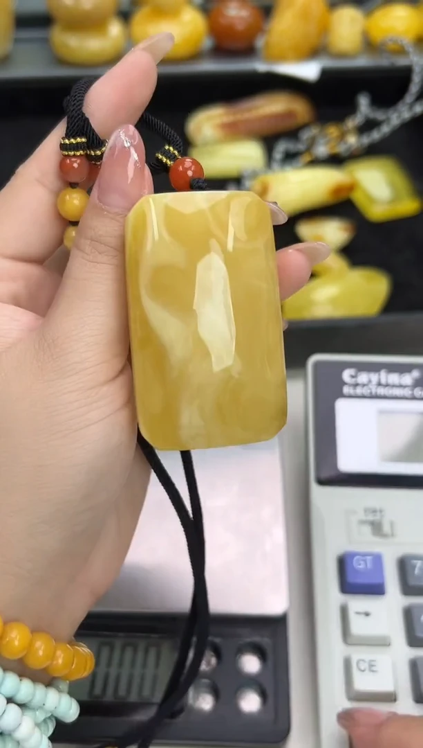 裸石琥珀未镶嵌琥珀蜜蜡吊坠