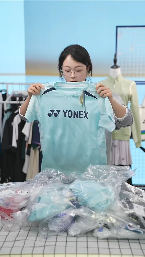 436号清仓衣服，不退不换！！女款L码