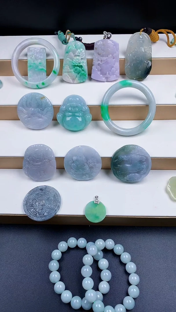 颈饰未镶嵌翡翠天然翡翠吊坠挂件