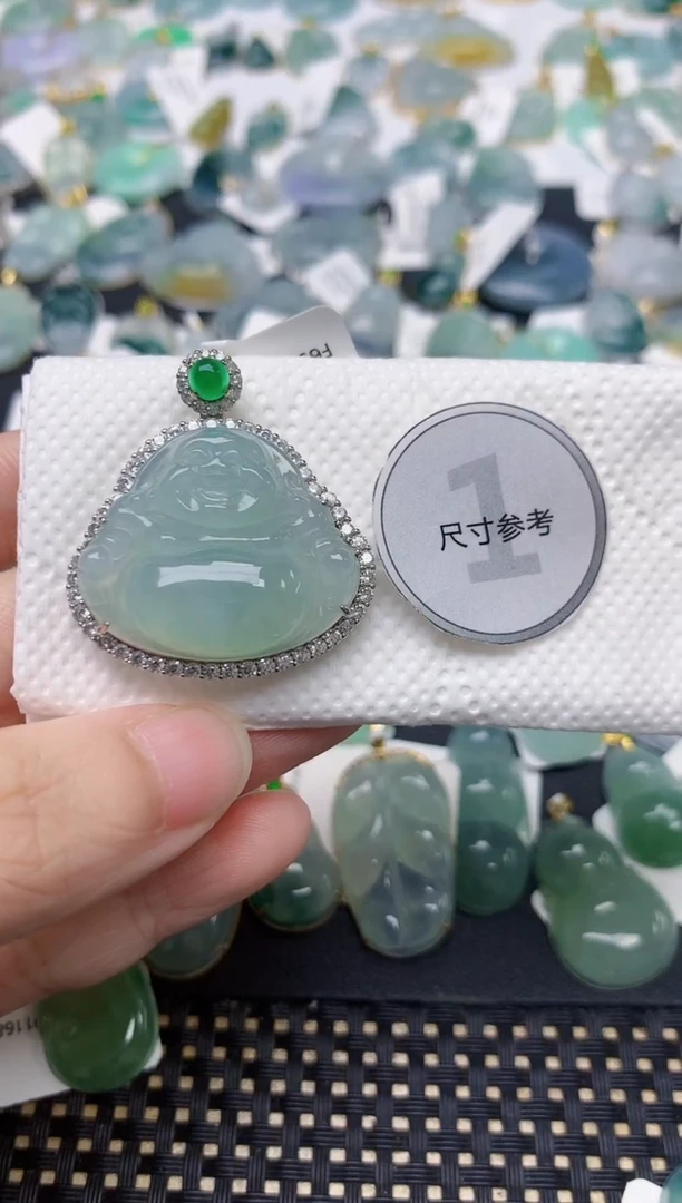 颈饰未镶嵌翡翠天然缅甸A货翡翠