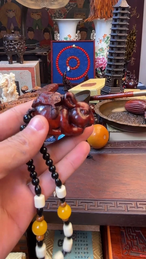 檀香紫檀（小叶紫檀）———————————————1