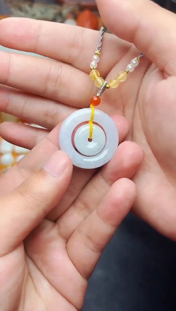 【闪购商品】翡翠颈饰未镶嵌子母扣01