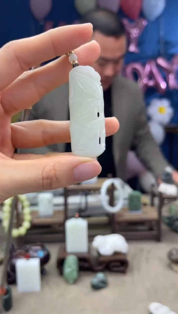 【闪购商品】和田玉颈饰未镶嵌1