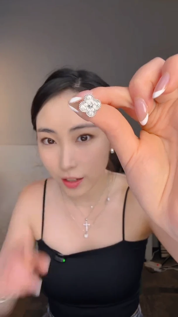 铁合金琉璃合金四叶草