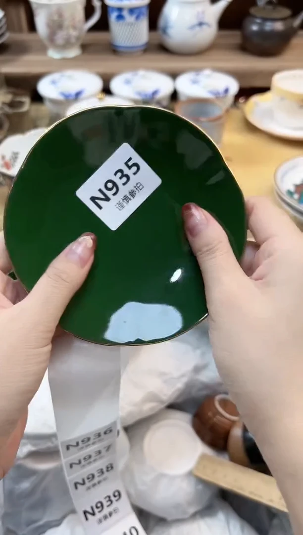 瓷片晓* 935