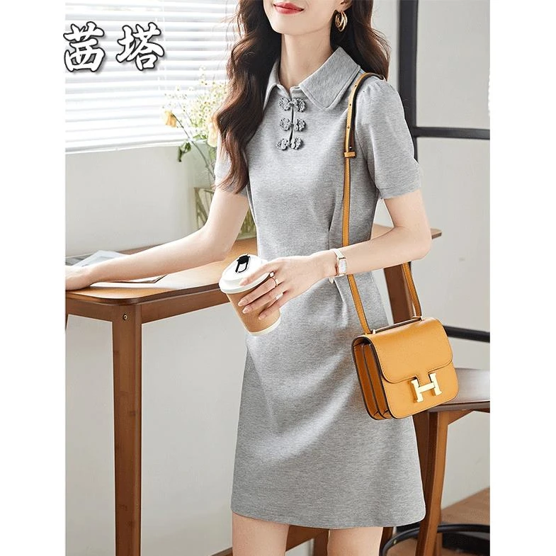 灰色polo领连衣裙女夏季薄款2025新款中长款盘扣气质短袖T恤裙子