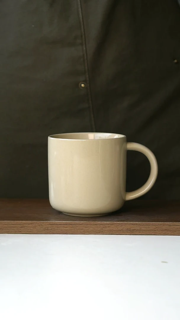 【闪购商品】陶瓷微瑕松木棕400ml马克杯@4-2@